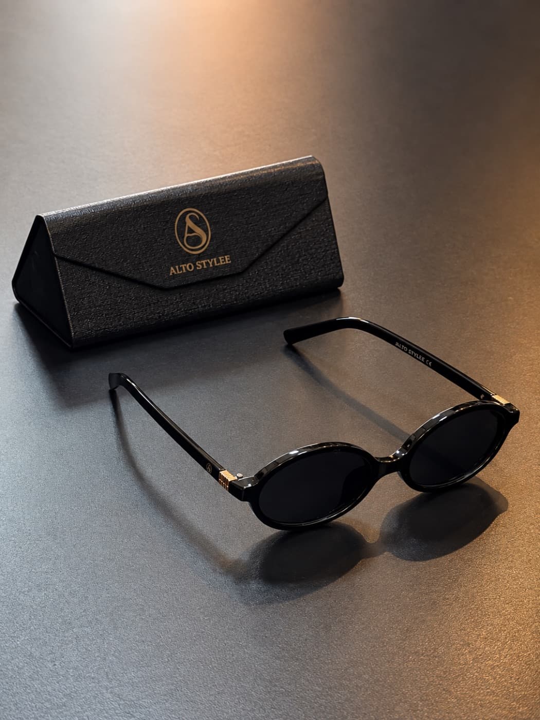 Óculos de Sol Alto Stylee Oval Preto Feminino